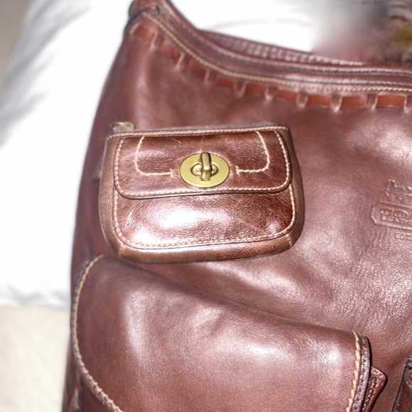 Vintage 2007 Bleecker Elisa Walnut Whipstitch Script Very Rare Coin Fob +Pouch - Picture 4 of 13